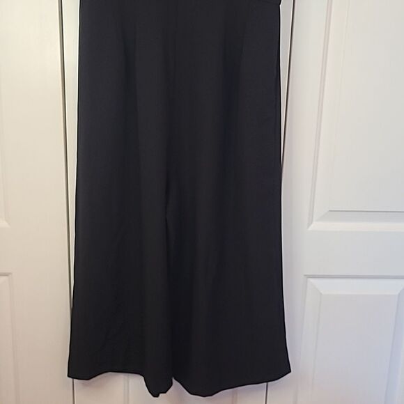 Nanette Lepore Cropped Black Short Sleeve Wide Leg Cropped Jumpsuit Size 12 - Picture 8 of 13